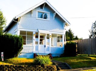 718 Jackson Ave, Raymond, WA 98577