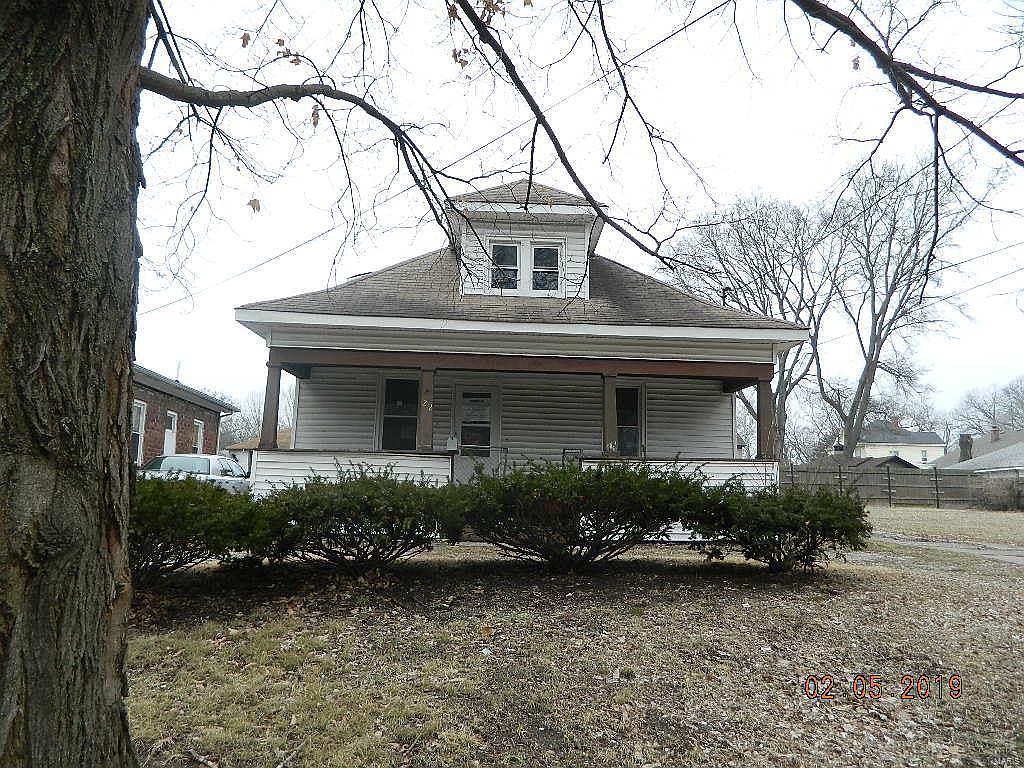 1212 Main St, Alton, IL 62002 | Zillow