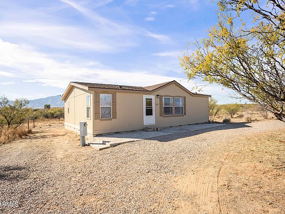 2nd image of 5280 S PICKETT Place