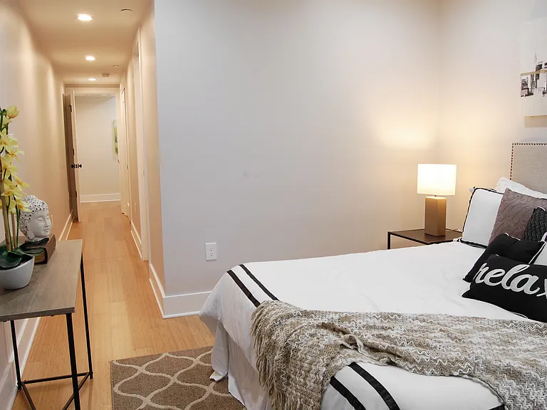 1027 Lamont St NW #1 — Photo 24