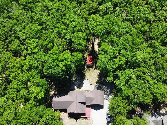 4th image of 416 Crystal Ln