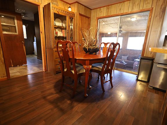 4th image of 303 County Road 401