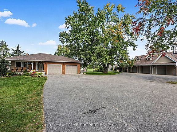 3rd image of 426 Zephyr Rd