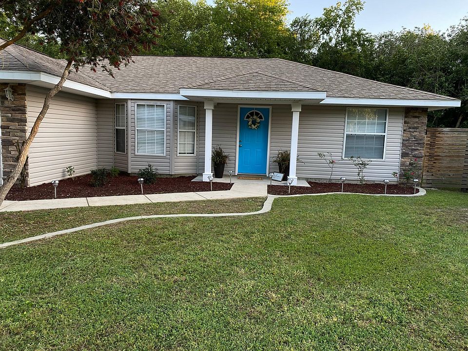 1st image of 4110 SE 138th St