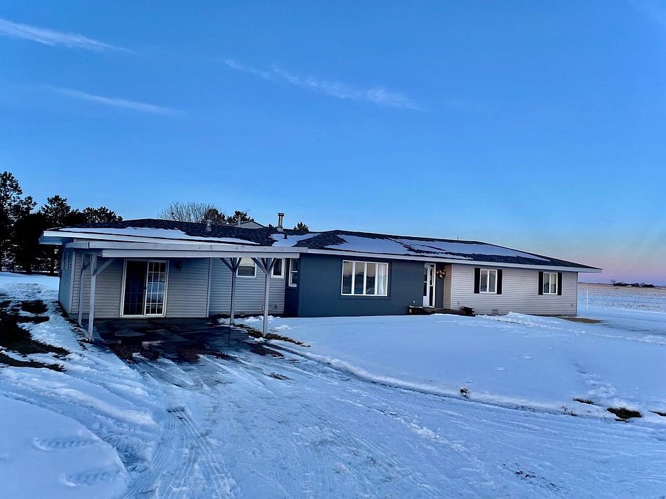 3300 Newell St, Cozad, NE 69130 Zillow