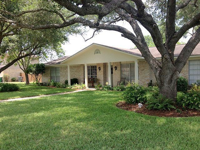 1st image of 406 Joplin St