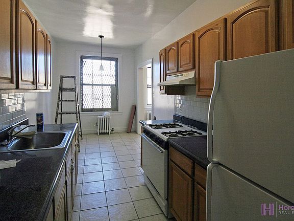 3rd image of 3564 80th St APT 6I