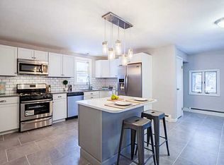 353 High St, Cumberland, RI 02864