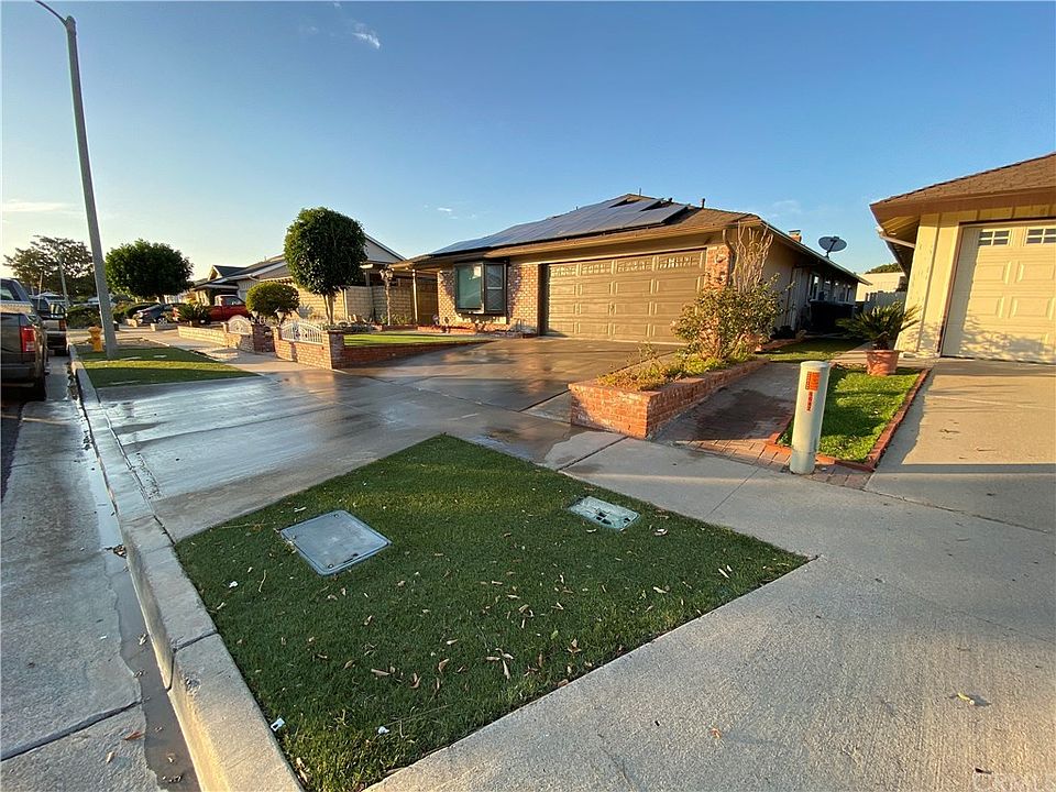 1st image of 4643 E Greenwood Dr