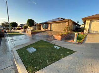 4643 E Greenwood Dr, Anaheim, CA 92807
