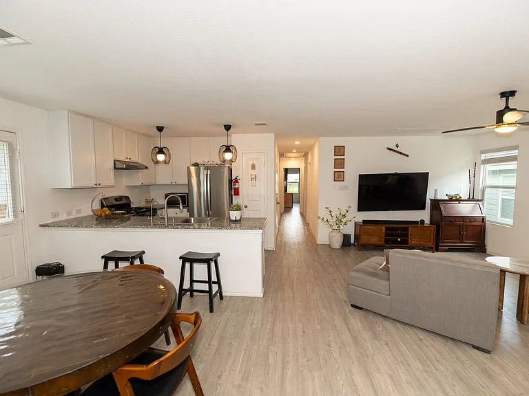 7222 Silos Rdg — Photo 15