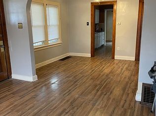 228 E Main St, Freeport, OH