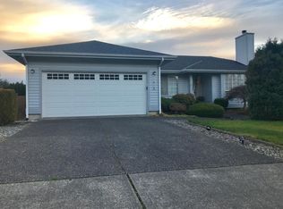 1618 Amber Blvd, Puyallup, WA