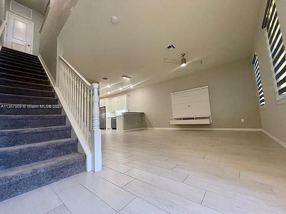 2nd image of 5110 Eucalyptus Dr Unit 2