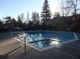 21 Redwood Ct, Santa Rosa, CA 95409