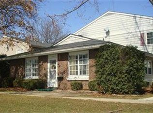 2460 Island Dr #30, Uniontown, OH 44685