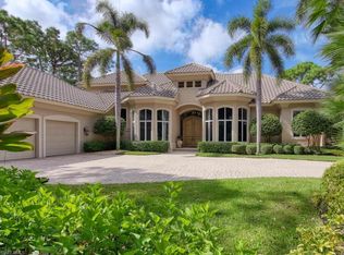 861 Barcarmil Way, Naples, FL 34110