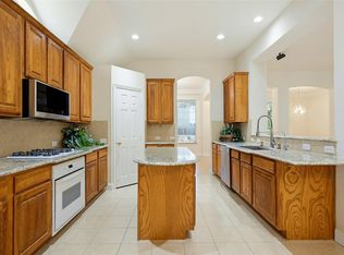 4402 Horizon Dr, Garland, TX 75043