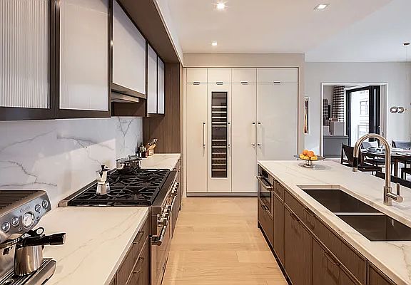 4th image of 39 W 23rd St APT 501