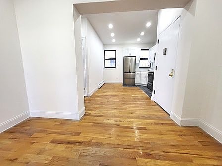 4th image of 164 W 146th St #5A