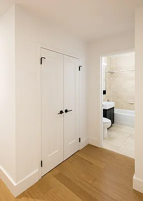 Rented by Pinnacle City Living | media 34