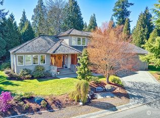 8637 Great Horned Owl Ln, Blaine, WA