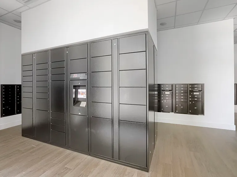 Don't miss that delivery. Garrett Uptown's Parcel Pending smart locker system keeps your packages secure around the clock, so pick up on your schedule, not theirs.