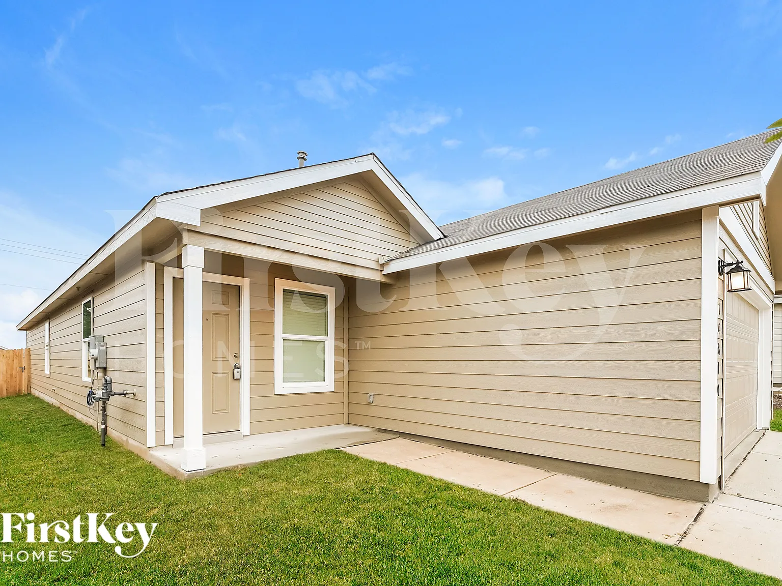 4 bed, 2.0 bath, 1627 sqft, $1,545 — Photo 3