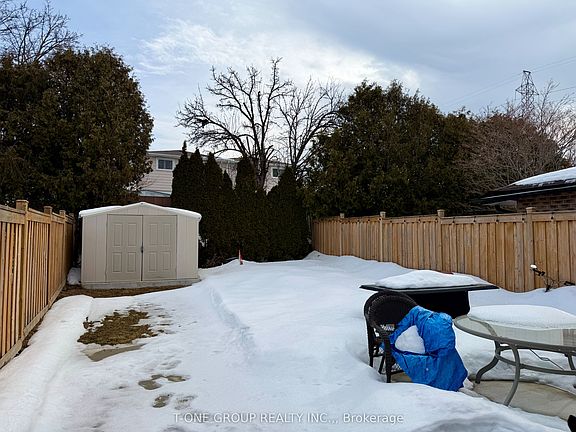 3rd image of 23 Sexton Cres #Basement