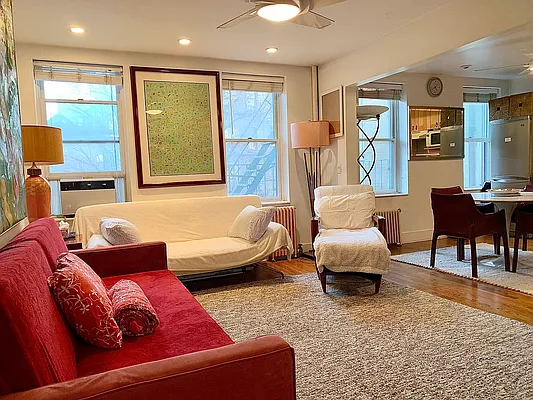 Rented by Oxford Property Group | media 51