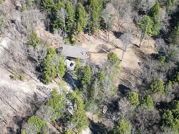 2nd image of 41 Wonder Ln