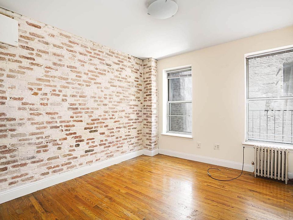 1st image of 8 Rivington St APT 7