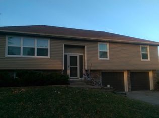 7230 Cleveland Ave, Kansas City, KS 66109