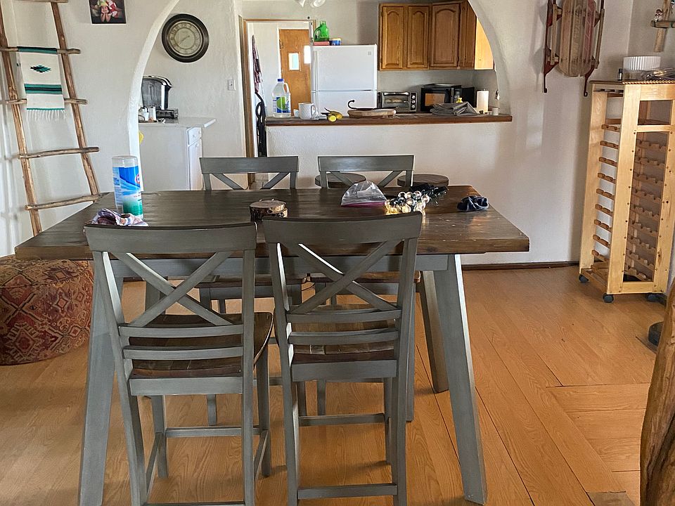 Shared kitchen and dinning room.