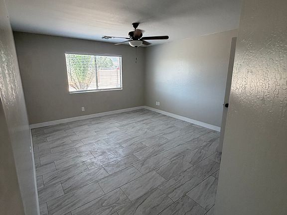 5th image of 1395 E 10th Pl