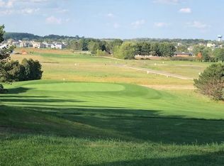 L81 Colonial Way #81, Verona, WI 53593