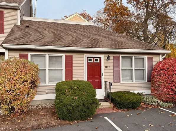 810 Brookline Way Unit 810, Rockland, MA 02370