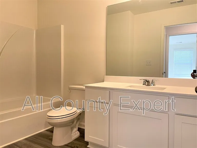 226 San Marino Way — Photo 17