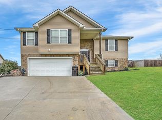 422 Poplar Ridge Rd, Piney Flats, TN 37686