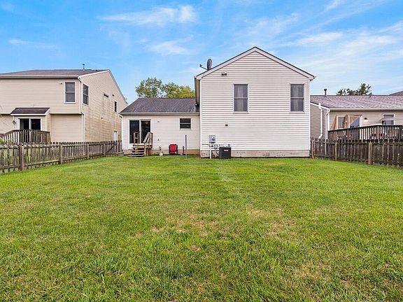 4th image of 248 Iris Trail Dr