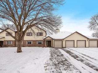 4326 Evergreen Dr #706, Saint Paul, MN 55127