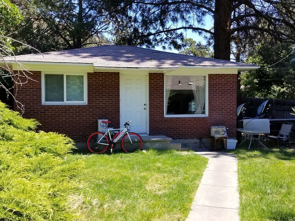 1st image of 862-8625 NE 11th St #86-862.5