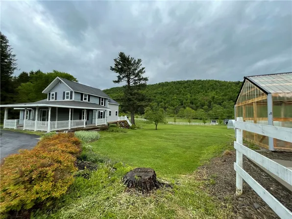 1571 State Route 44 N, Coudersport, PA 16915