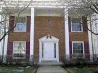 1130 Spring Garden Cir #46, Naperville, IL 60563