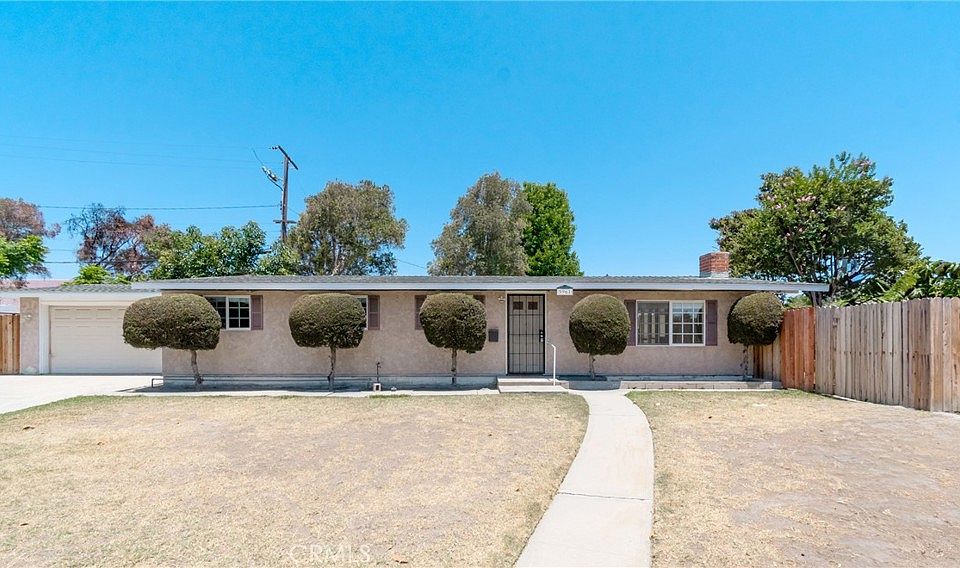 1st image of 9961 Aldgate Ave