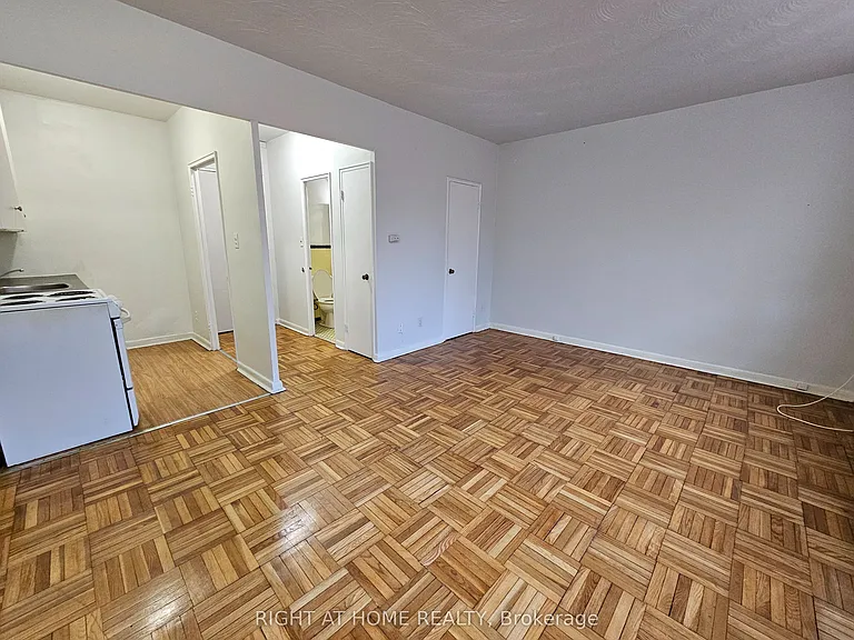 20 Cosburn Ave #104 — Photo 12
