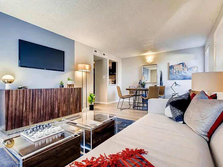 Copperwood Apartments — Photo 29