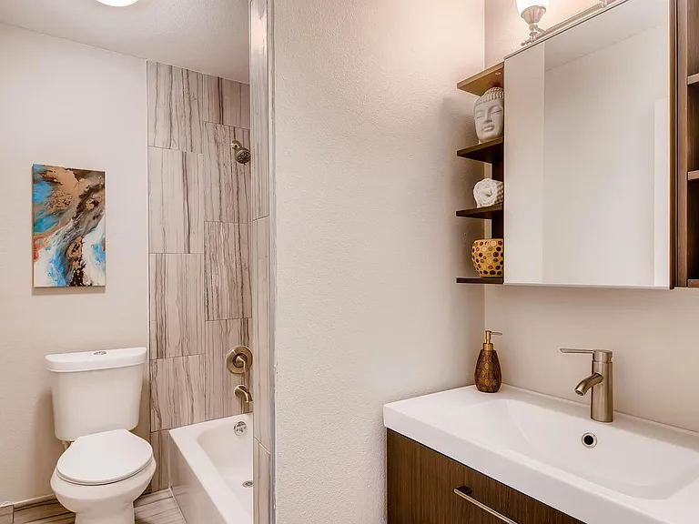 4804 W Gate Blvd #102 — Photo 9