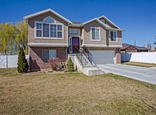 2584 S 1425 W, Woods Cross, UT 84087