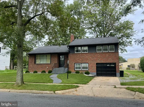 20 Vista Rd, Reading, PA 19610